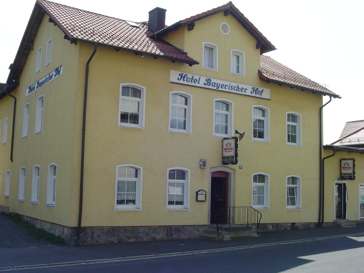 Hotel Bayerischer Hof Wiesau 外观 照片