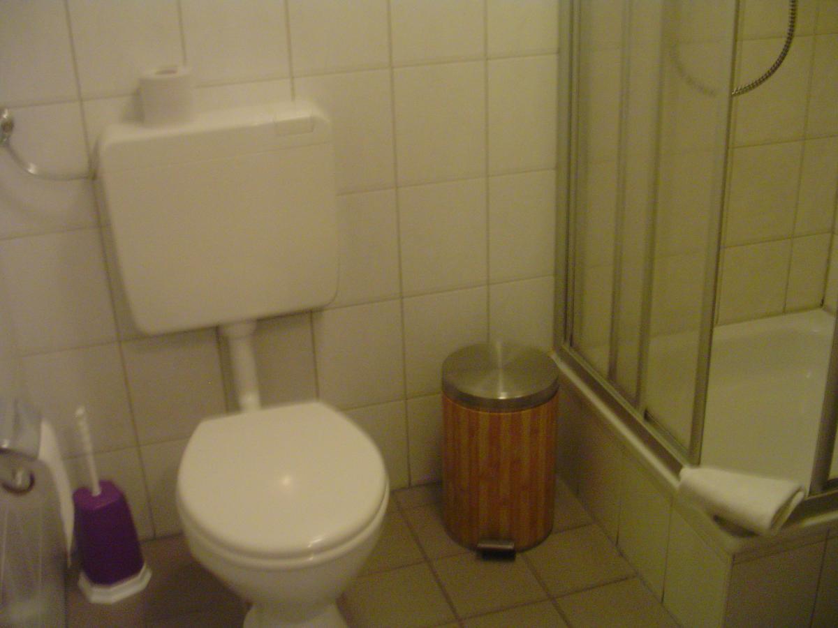 Hotel Bayerischer Hof Wiesau 外观 照片